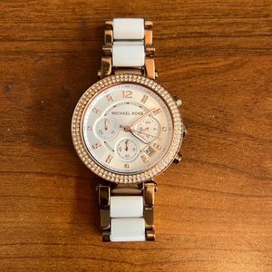 Michael Kors Rose Gold and White Ceramic watch.Beautiful crystal face/numerals.